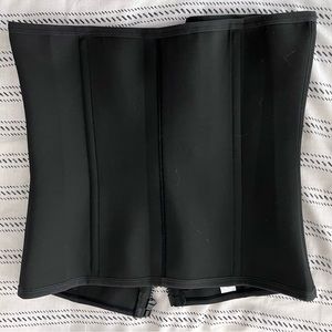 Black Ribbed Corset w hooks and zipper